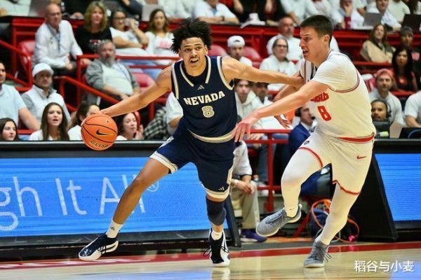 Clippers giao dịch lên trên để giành được Nevada Big Five. Anh ấy đã thực hiện khá tốt trong phiên t