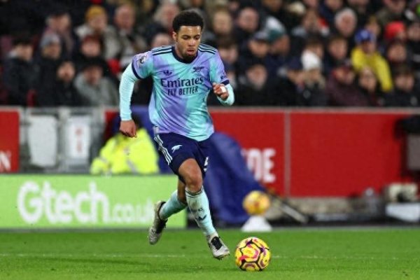 Người chơi cộng với trao đổi phí chuyển nhượng? Phóng viên: Chelsea hy vọng sẽ thêm envanéri vào thư