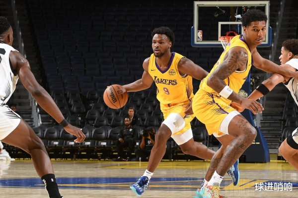 Sửa chữa các dunk là chính xác, Lakers đảo ngược 14 điểm và kết thúc! Brownie đã tạo ra 1 trong 5 du