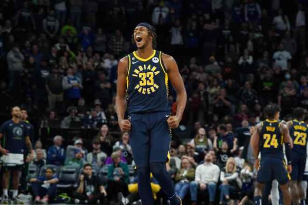 Tạp chí: Turner đã không cho Pacers cơ hội để phù hợp với các trích dẫn do Bucks cung cấp