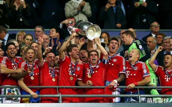 Hồng quân đã lọt vào trận chung kết Champions League vào năm 10, và có ba đội hơn anh ta! Barcelona 